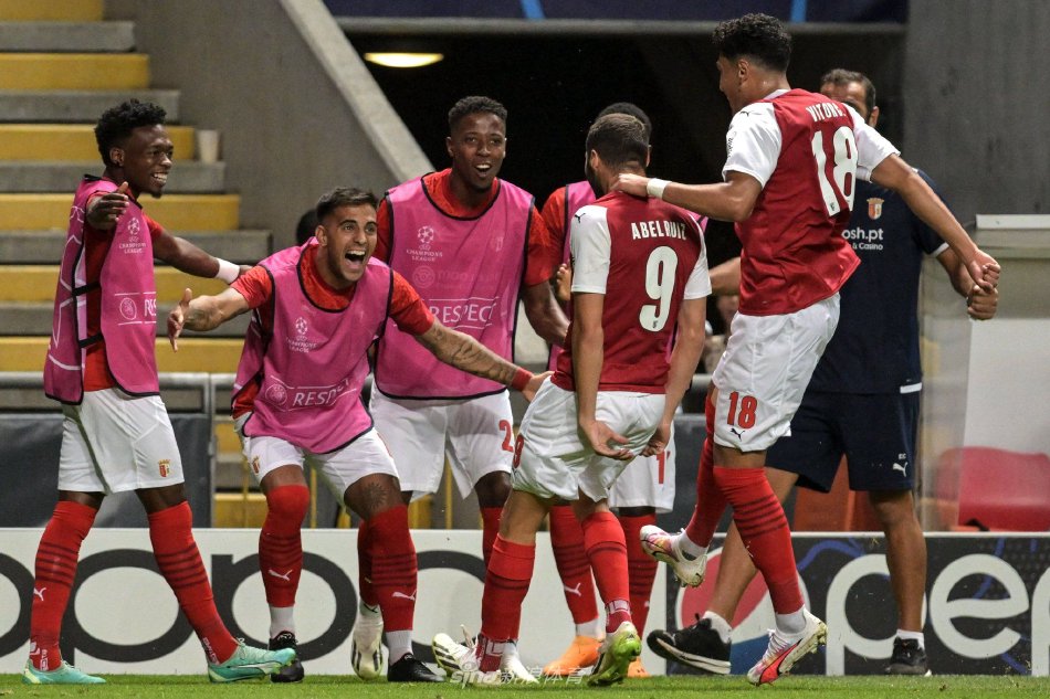 愈发激烈 愈发激烈