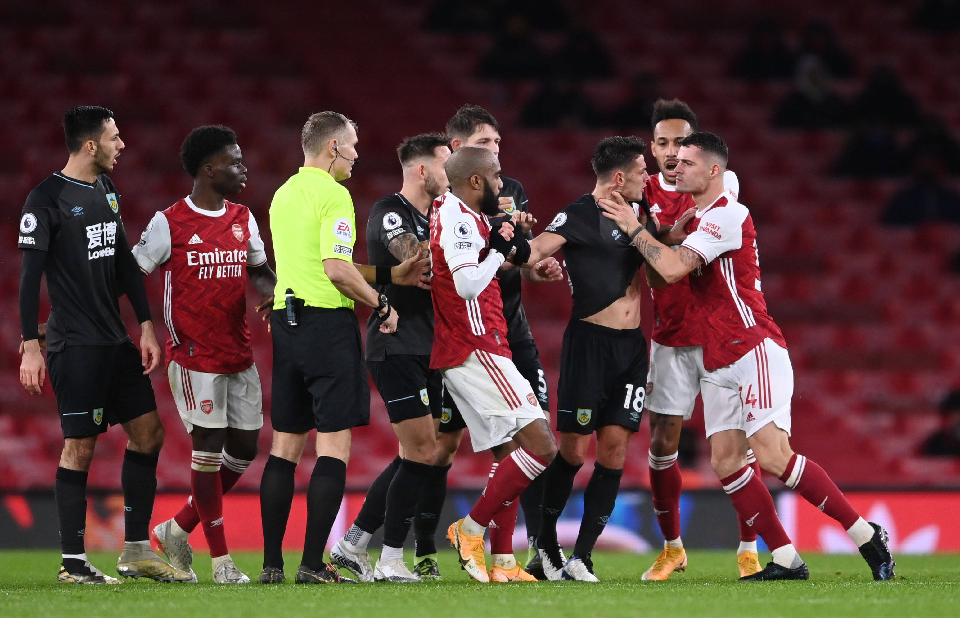 差距遗憾落 差距遗憾落